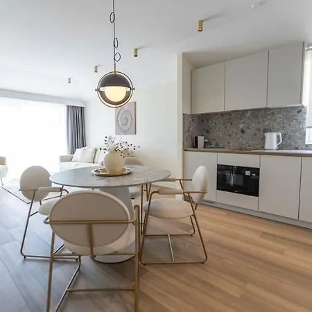 Exlusive M -baska Voda Apartman