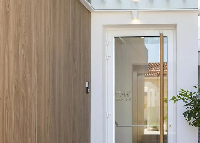 Exlusive M -baska Voda 巴什卡沃达