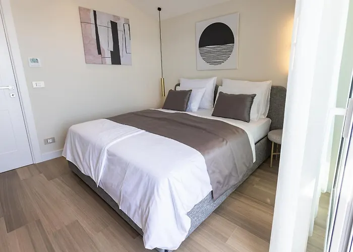 Exlusive M -baska Voda 公寓 *