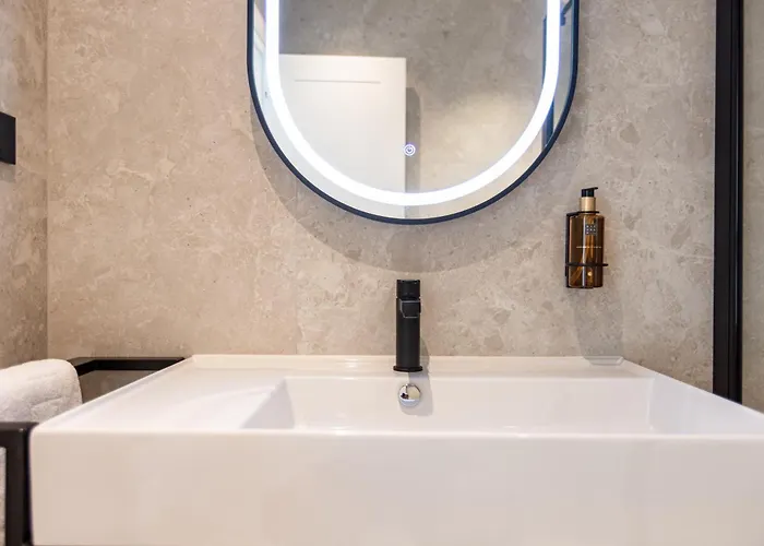 Exlusive M -baska Voda 公寓