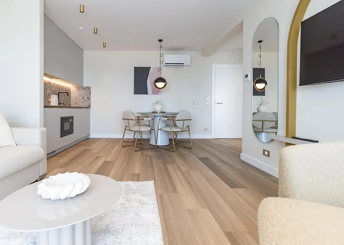 Exlusive M -baska Voda