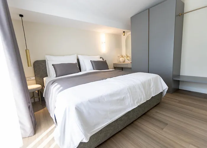 Exlusive M -baska Voda *