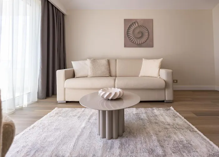 Exlusive M -baska Voda 公寓 巴什卡沃达