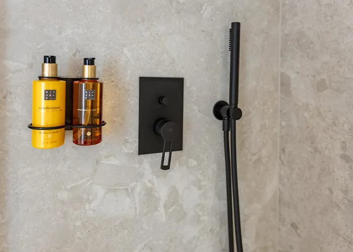 Exlusive M -baska Voda 公寓